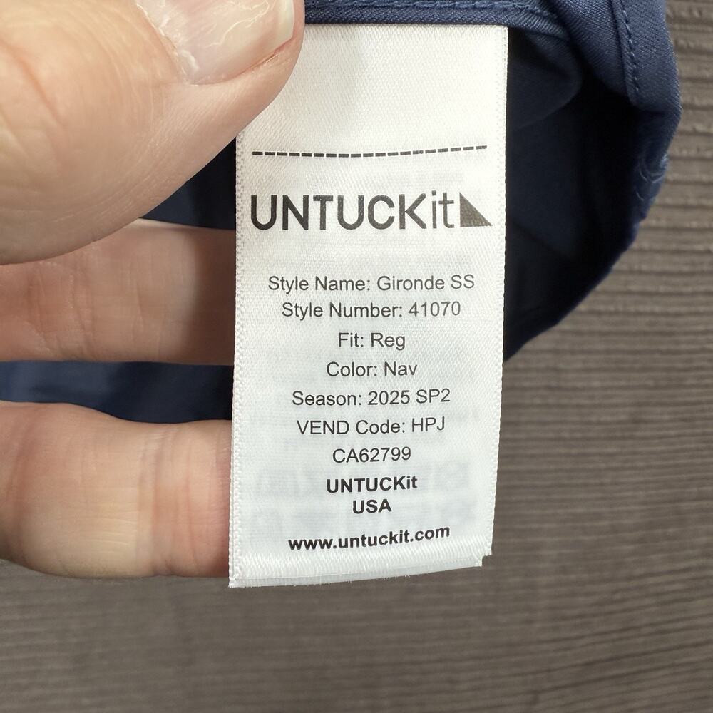 2025 UNTUCKit Shirt Men Large Navy Nylon Short Sleeve Button Up Stretch Casual. - Picture 10 of 10
